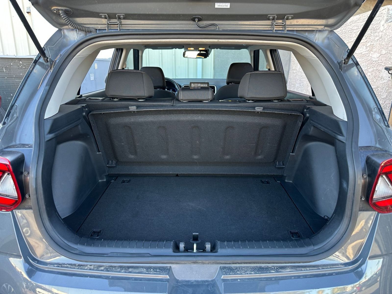 Thumbnail: 2025 Hyundai Venue - 30