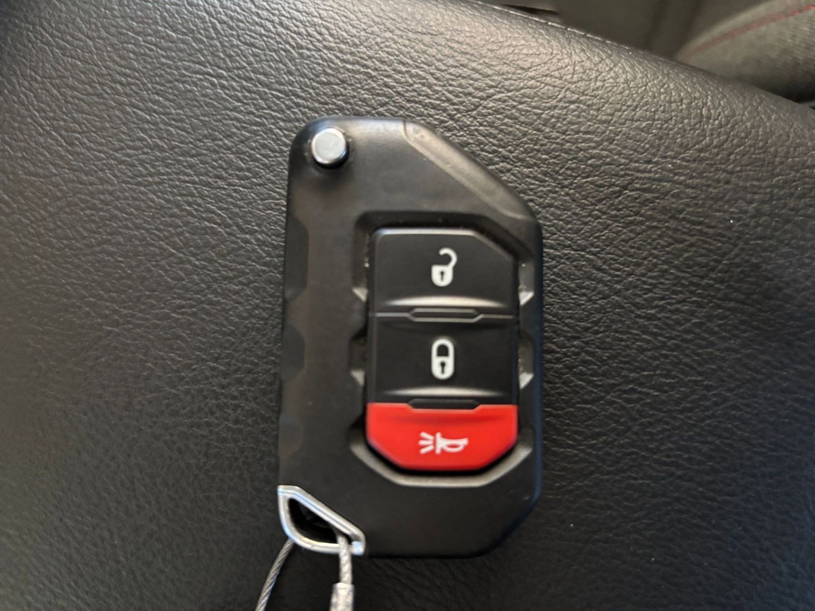 Thumbnail: 2025 Jeep Wrangler - 22