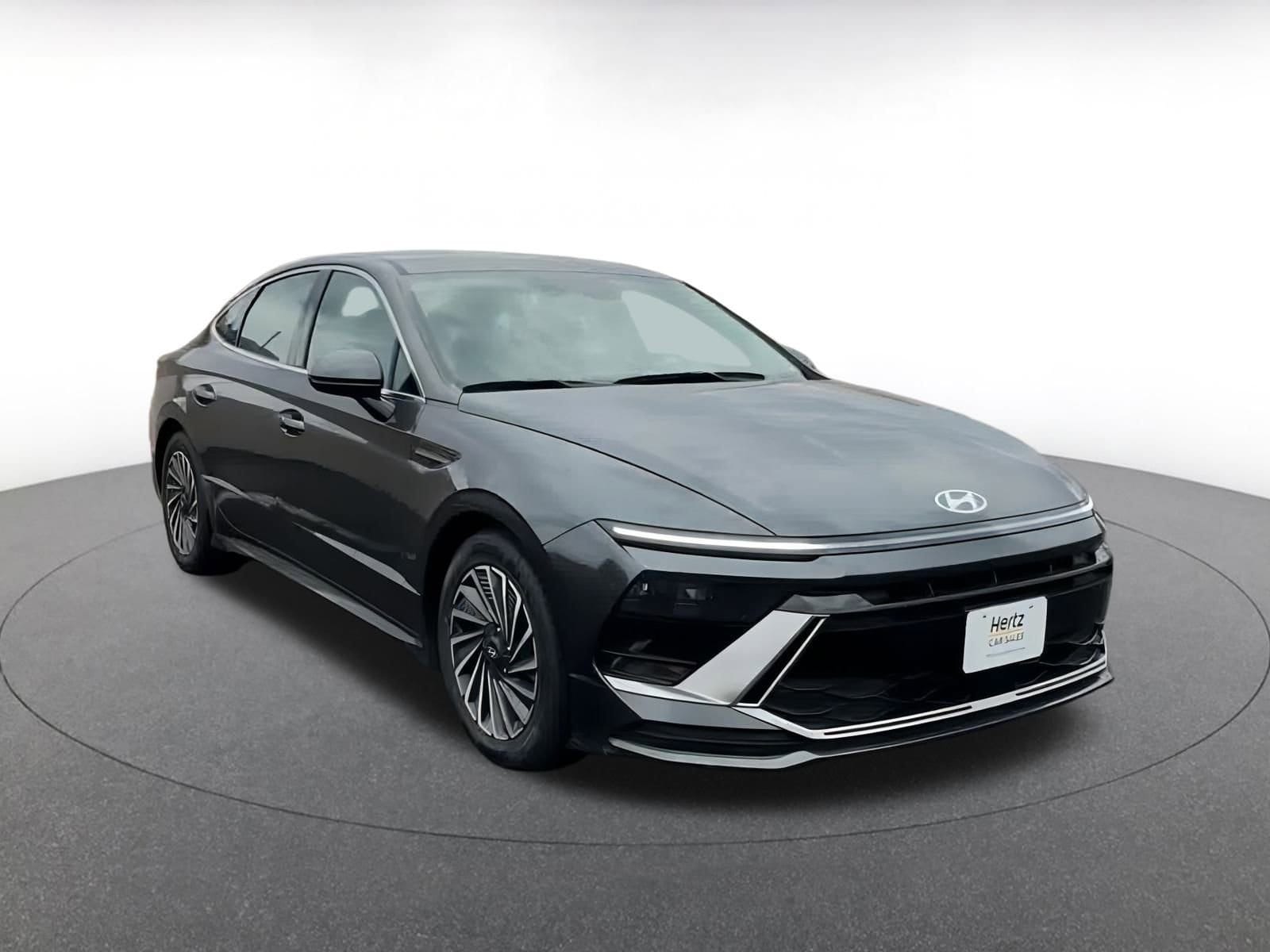 Thumbnail: 2024 Hyundai Sonata - 3
