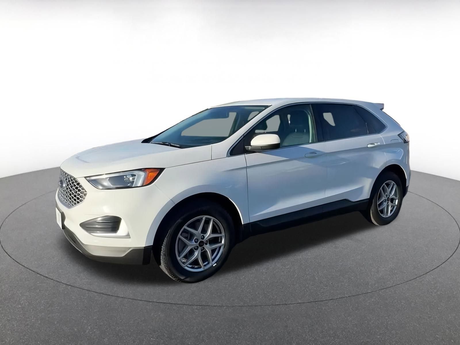 Thumbnail: 2024 Ford Edge - 8