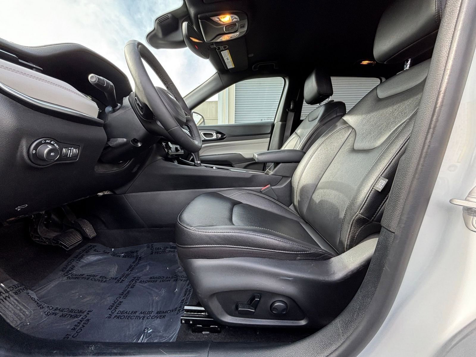 Thumbnail: 2025 Jeep Compass - 27