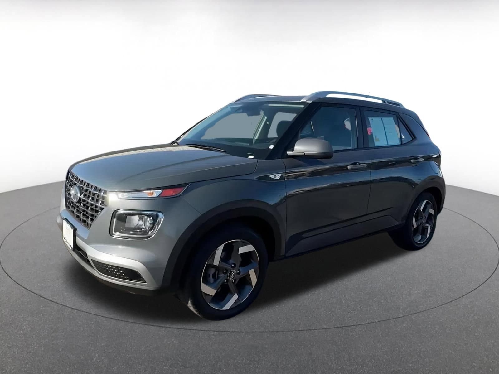 Thumbnail: 2025 Hyundai Venue - 8