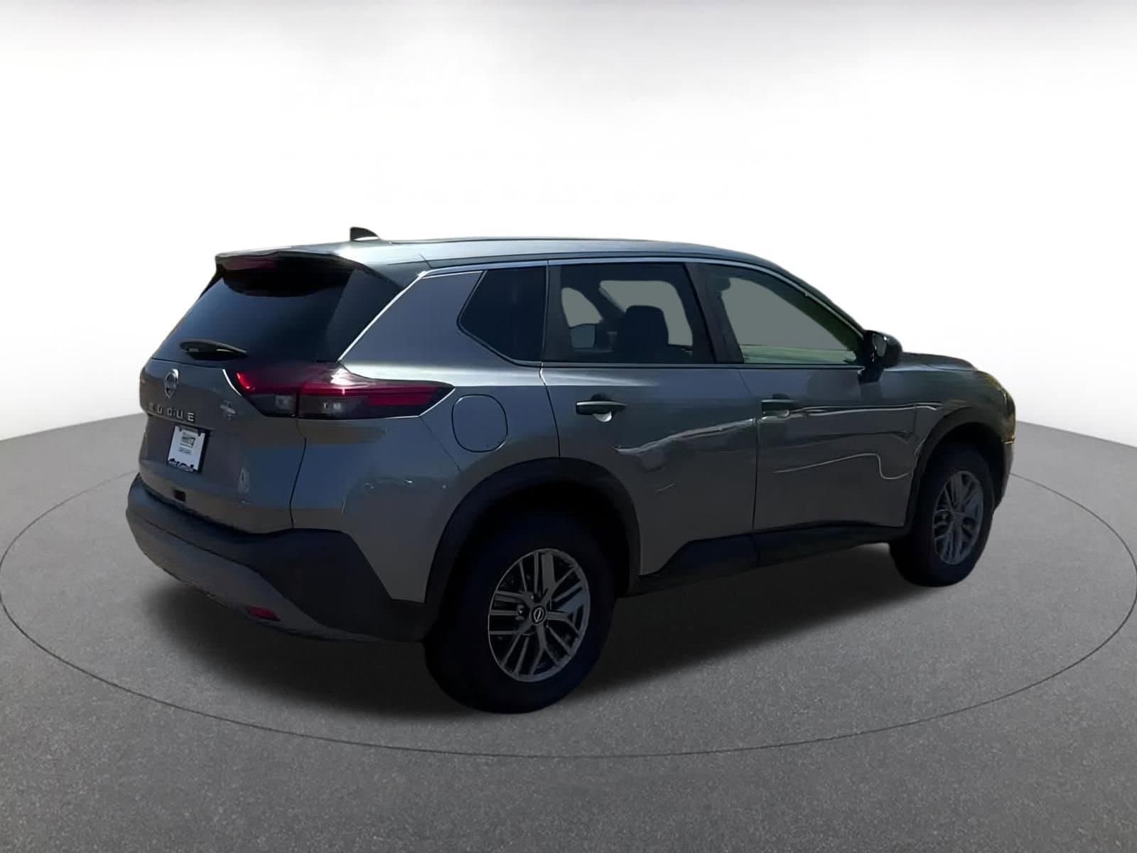 Thumbnail: 2023 Nissan Rogue - 14