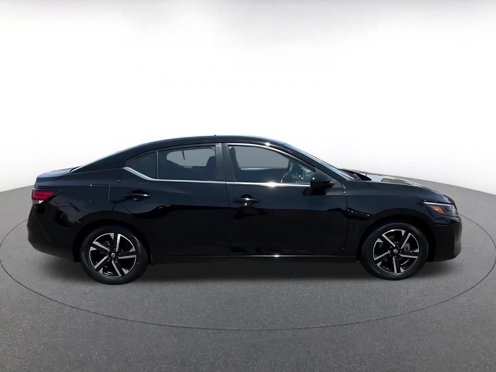 Thumbnail: 2025 Nissan Sentra - 13