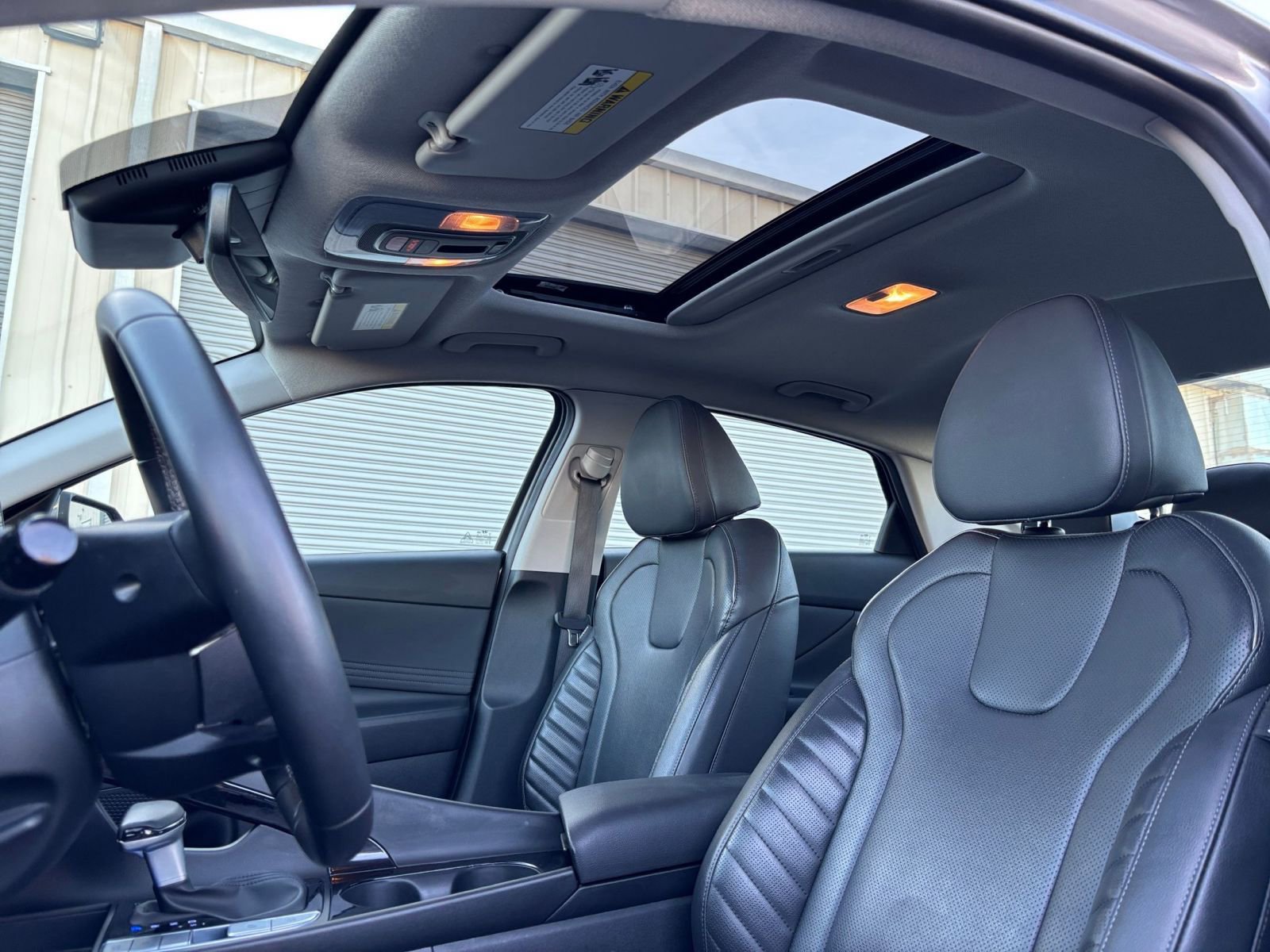 Thumbnail: 2025 Hyundai Elantra - 30