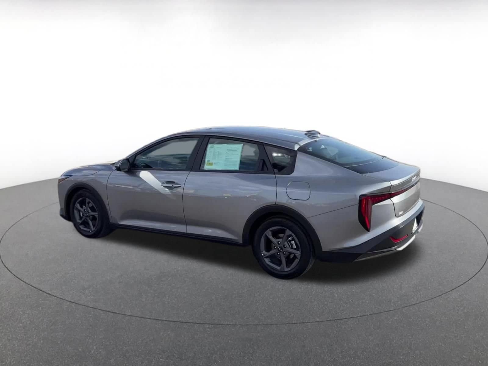 Thumbnail: 2026 Kia K4 - 9