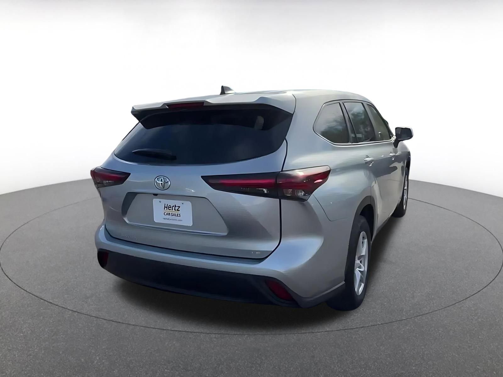 Thumbnail: 2025 Toyota Highlander - 14