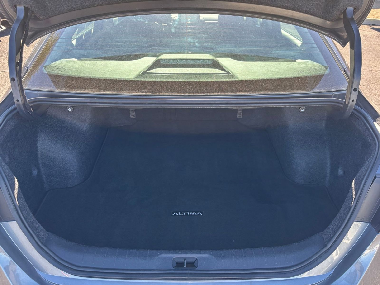 Thumbnail: 2025 Nissan Altima - 30