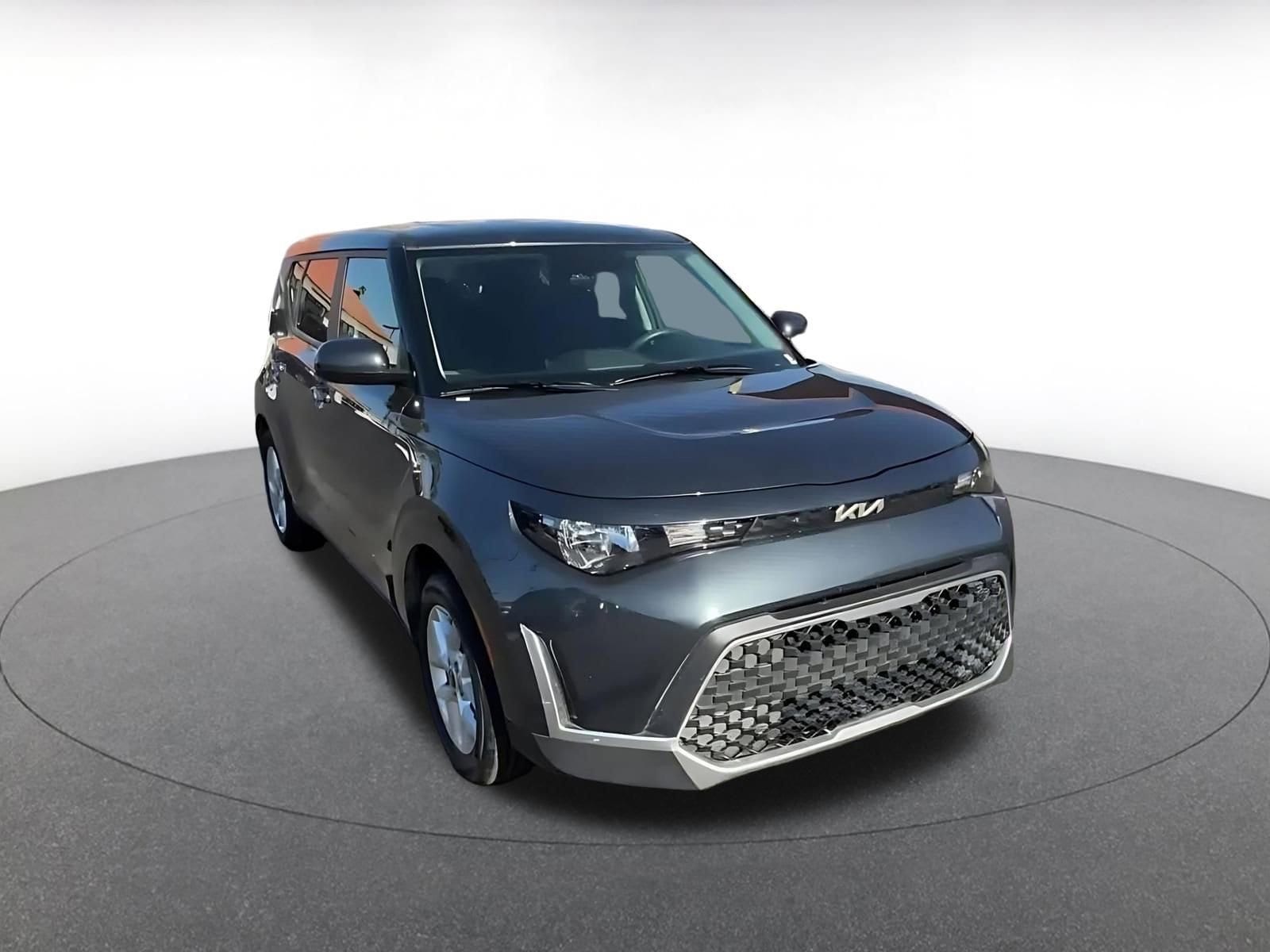 Thumbnail: 2025 Kia Soul - 3