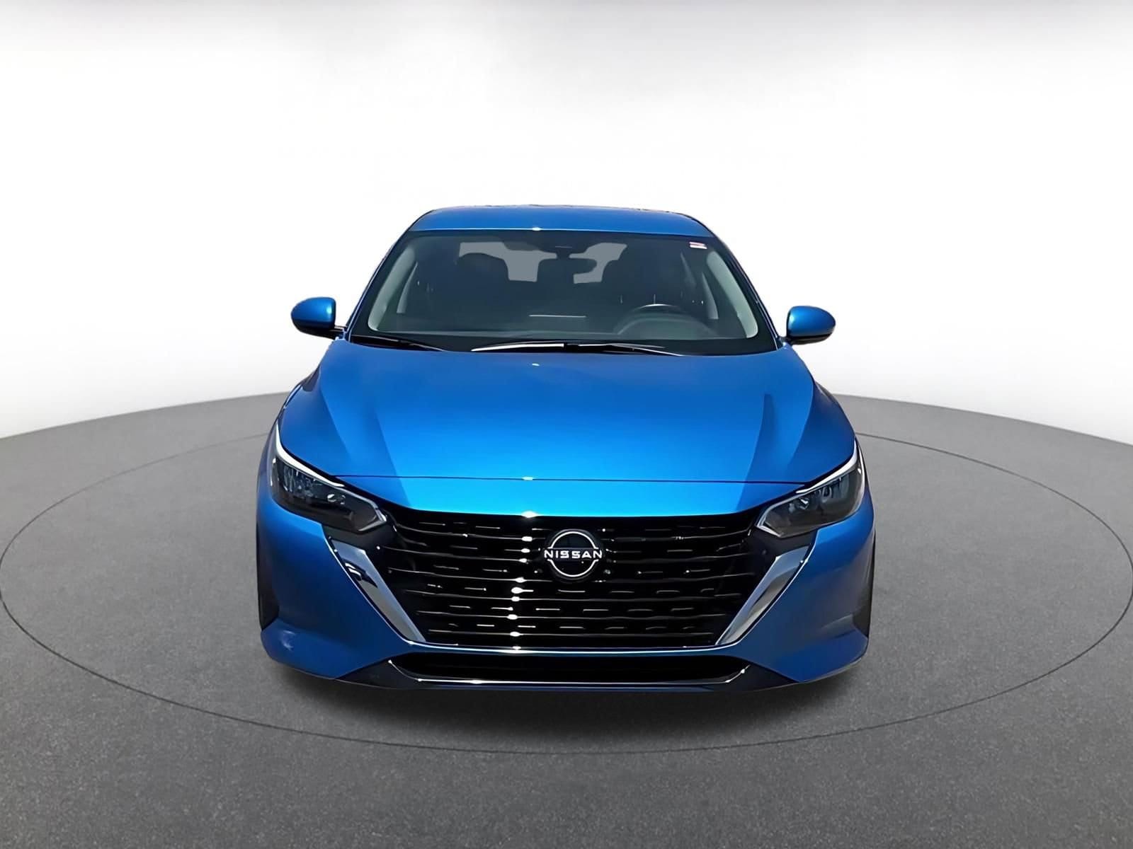 Thumbnail: 2025 Nissan Sentra - 4