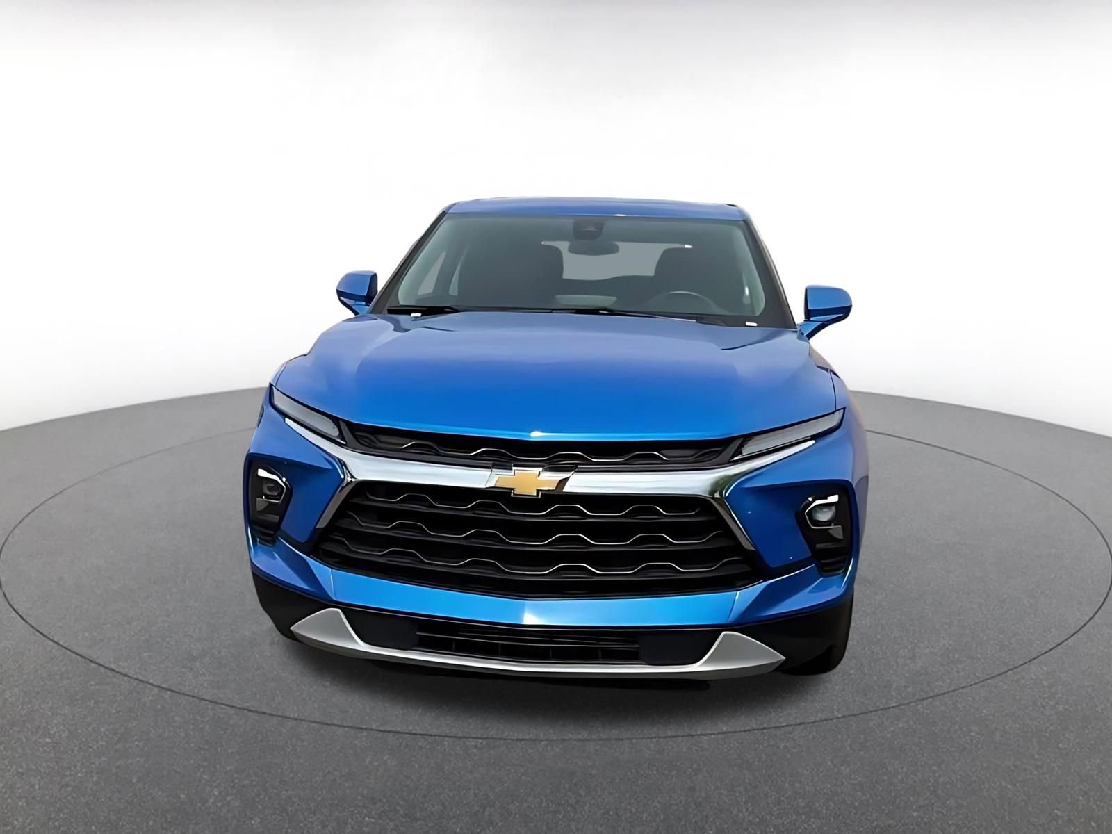 Thumbnail: 2025 Chevrolet Blazer - 4