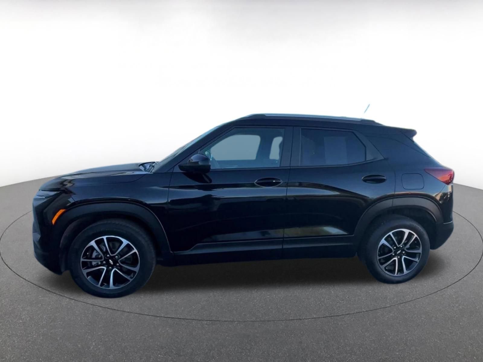 Thumbnail: 2025 Chevrolet TrailBlazer - 9