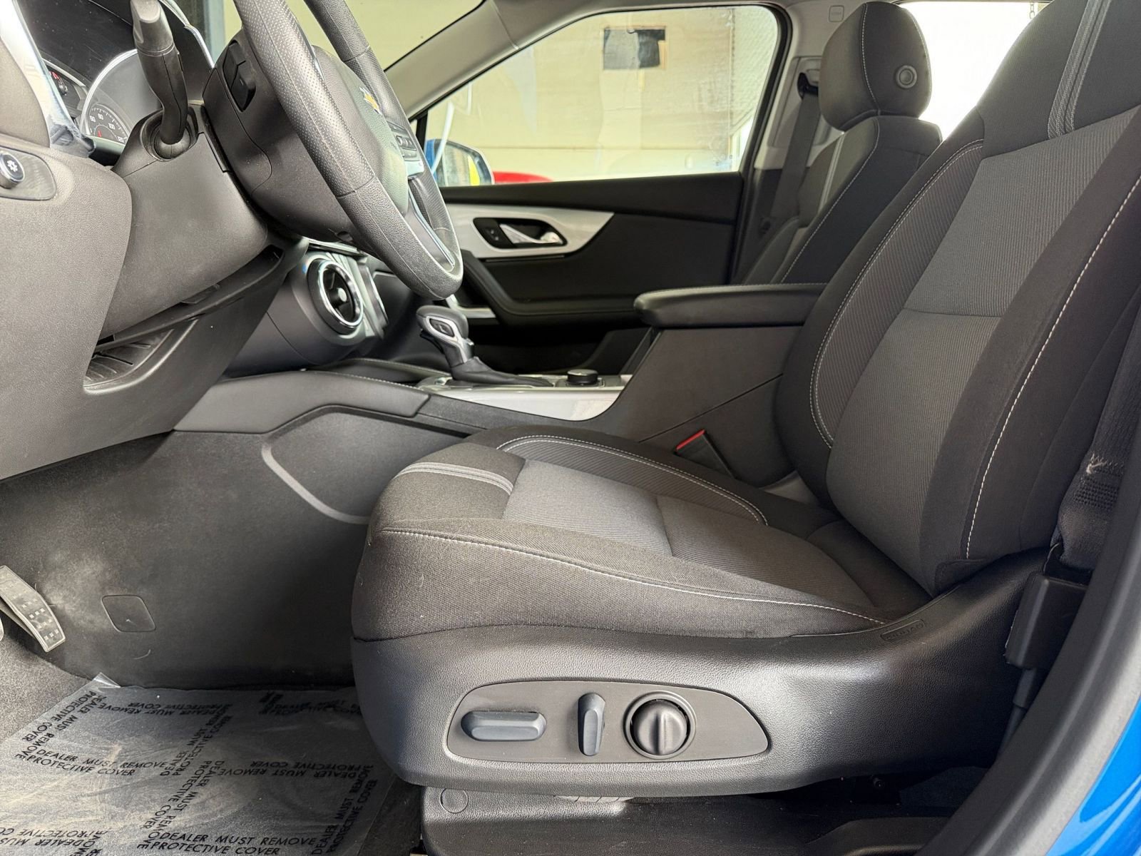 Thumbnail: 2025 Chevrolet Blazer - 28