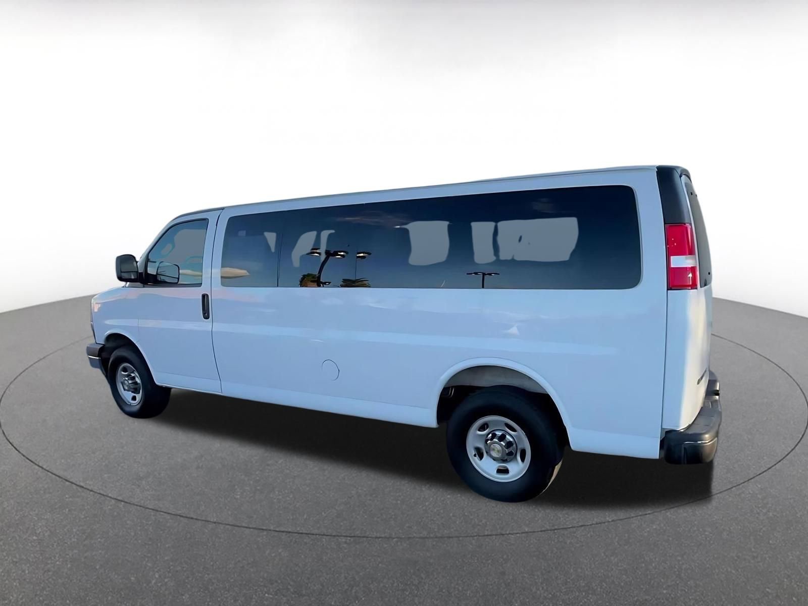 Thumbnail: 2025 Chevrolet Express - 9