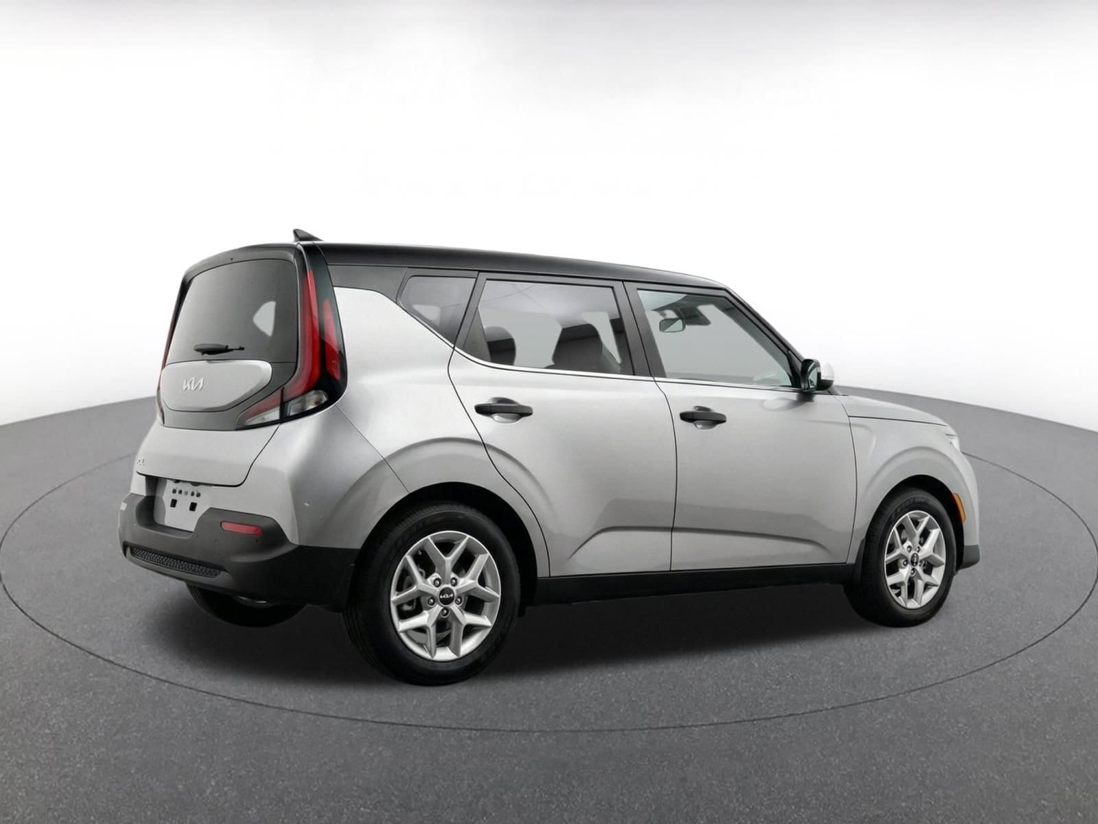 Thumbnail: 2025 Kia Soul - 9