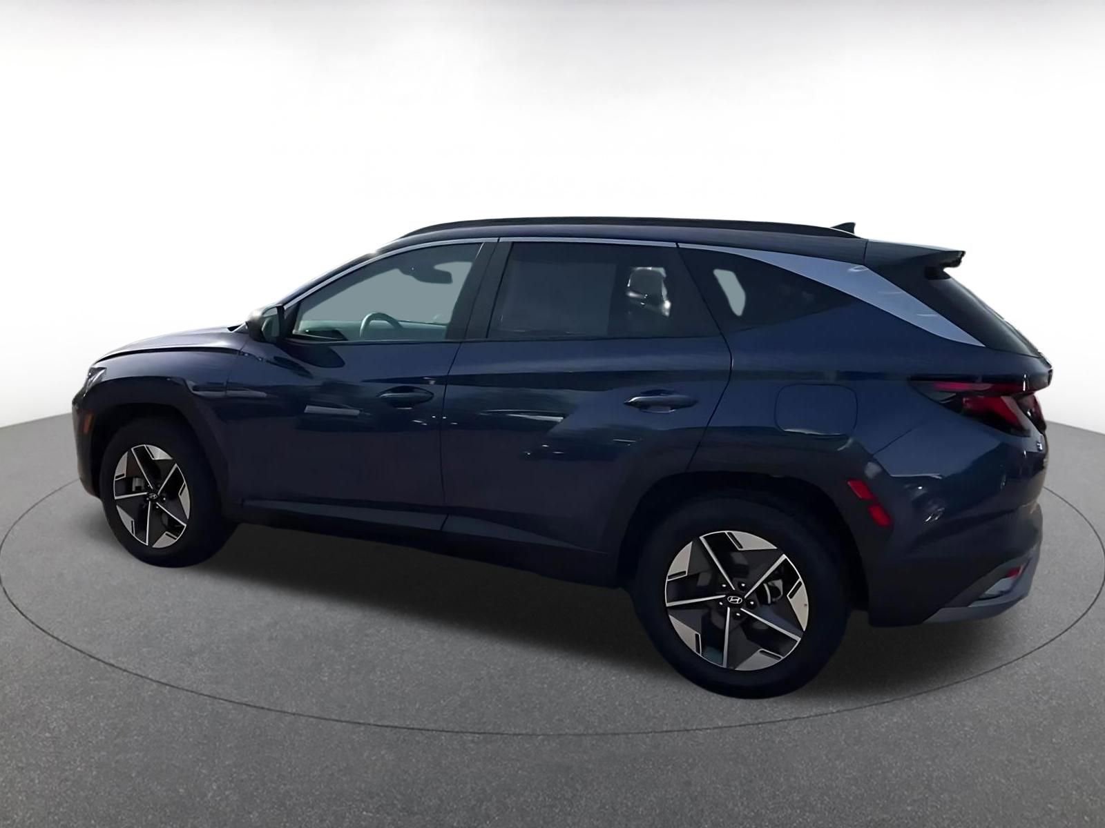 Thumbnail: 2025 Hyundai Tucson - 10