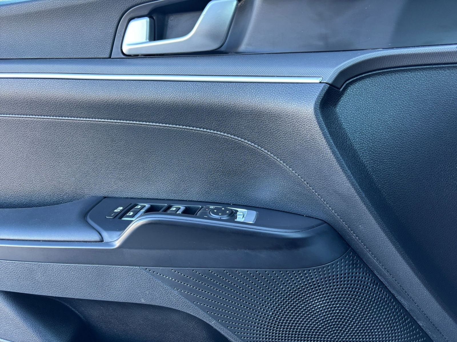 Thumbnail: 2025 Kia K5 - 20