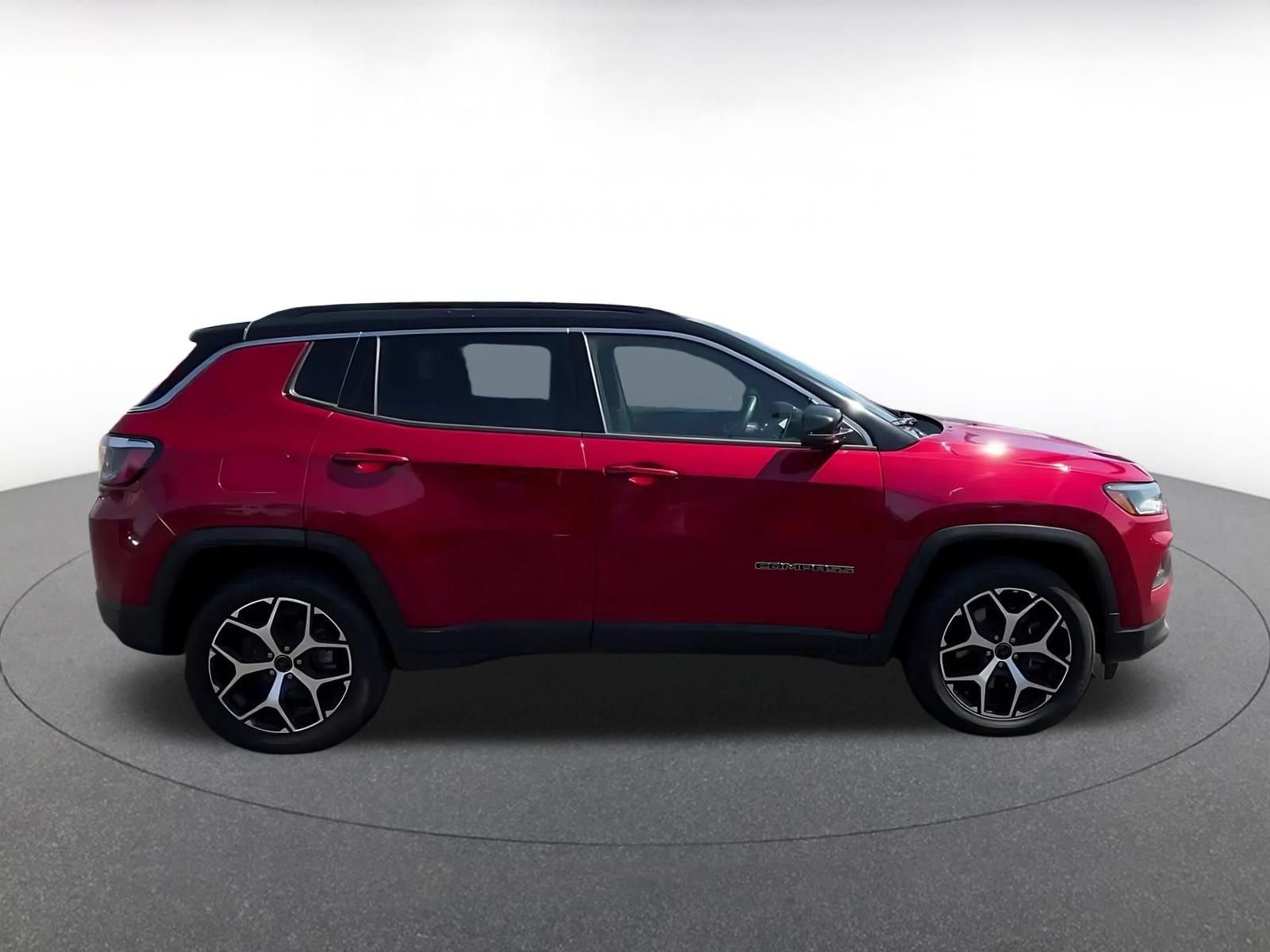 Thumbnail: 2025 Jeep Compass - 16