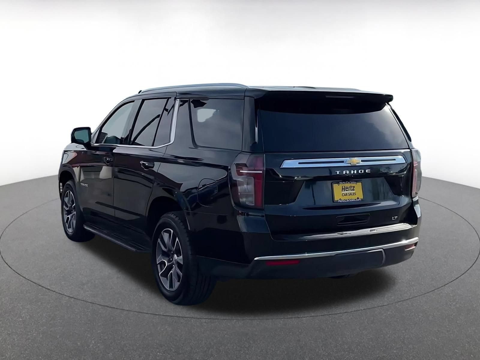 Thumbnail: 2024 Chevrolet Tahoe - 10