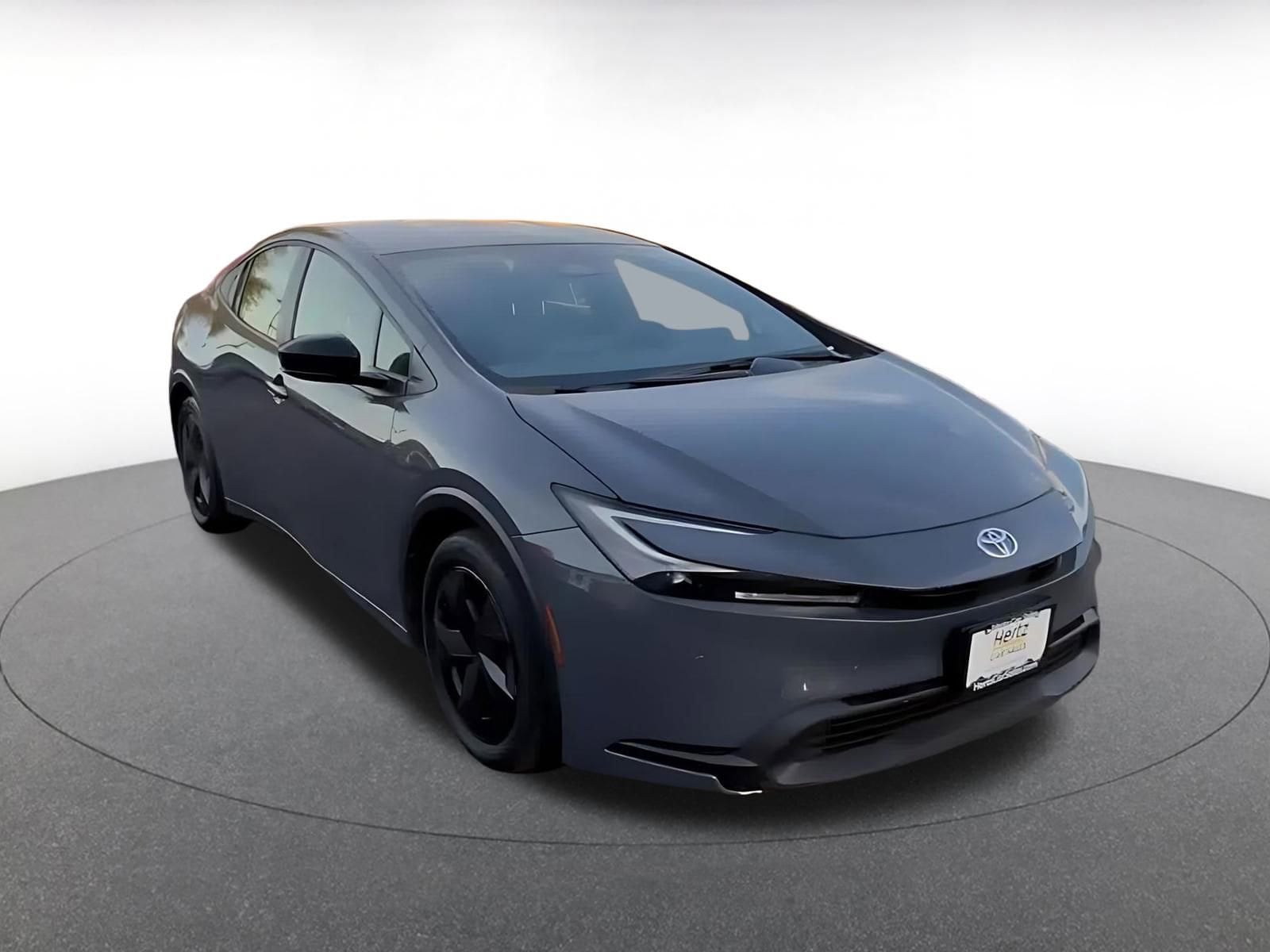 Thumbnail: 2025 Toyota Prius - 3