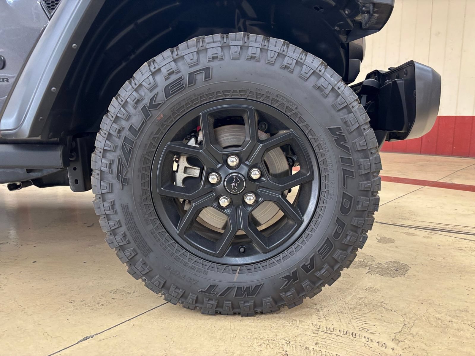 Thumbnail: 2025 Jeep Wrangler - 23