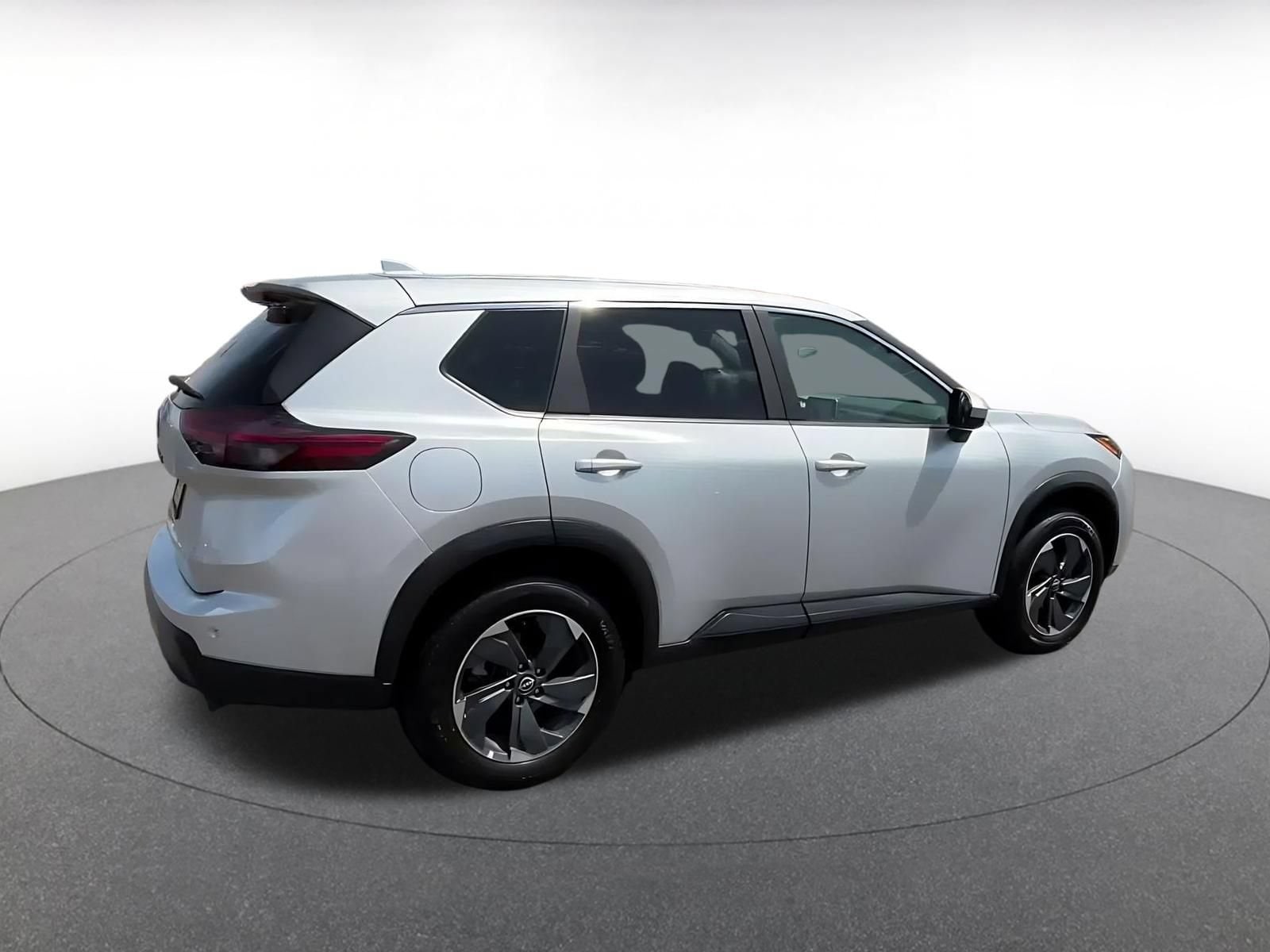 Thumbnail: 2025 Nissan Rogue - 14