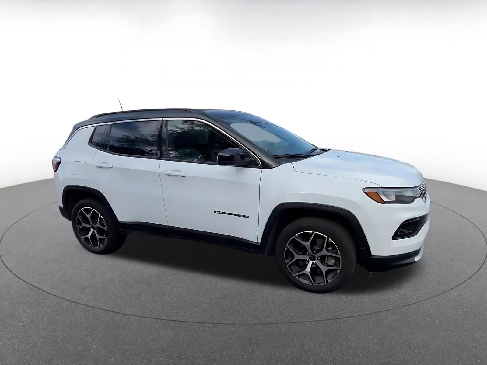 Thumbnail: 2025 Jeep Compass - 2