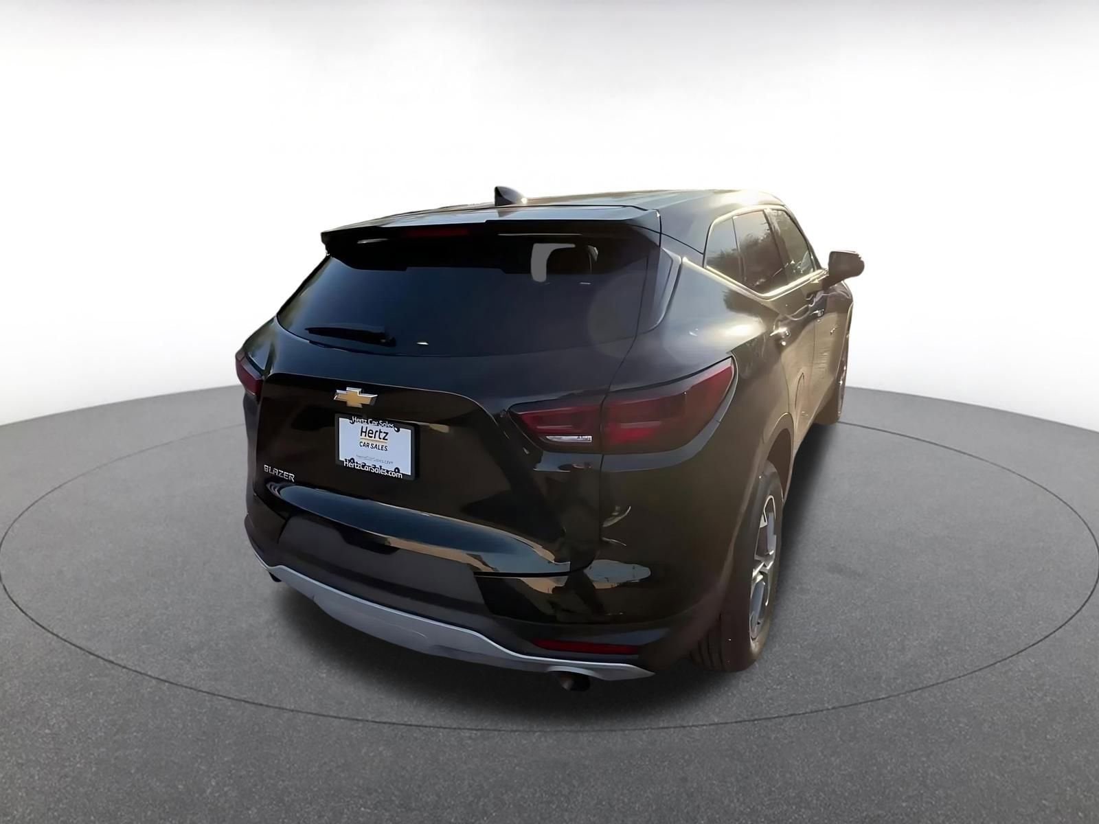 Thumbnail: 2025 Chevrolet Blazer - 15