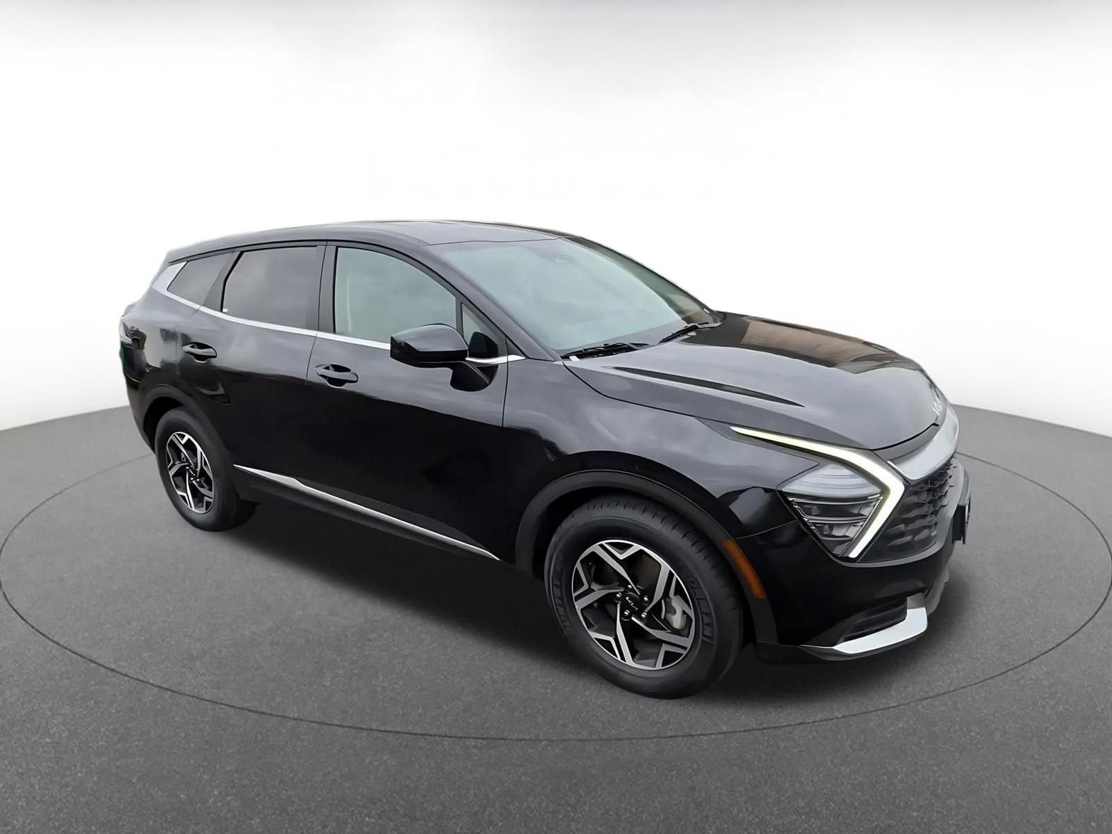 Thumbnail: 2025 Kia Sportage - 2