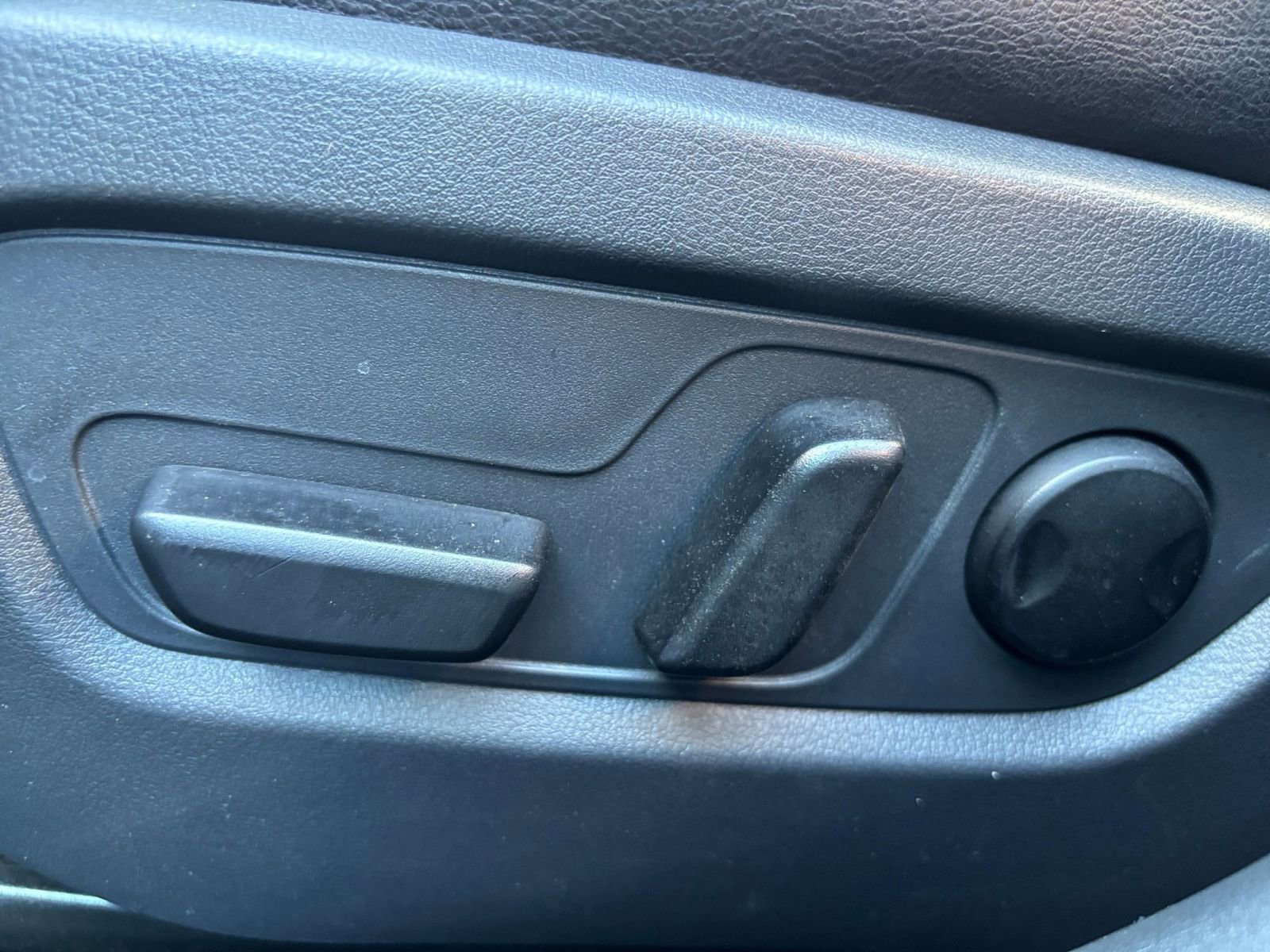 Thumbnail: 2025 Mazda CX-50 - 22