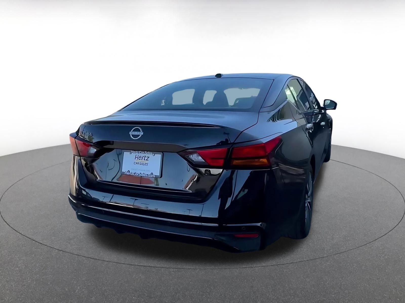 Thumbnail: 2025 Nissan Altima - 14