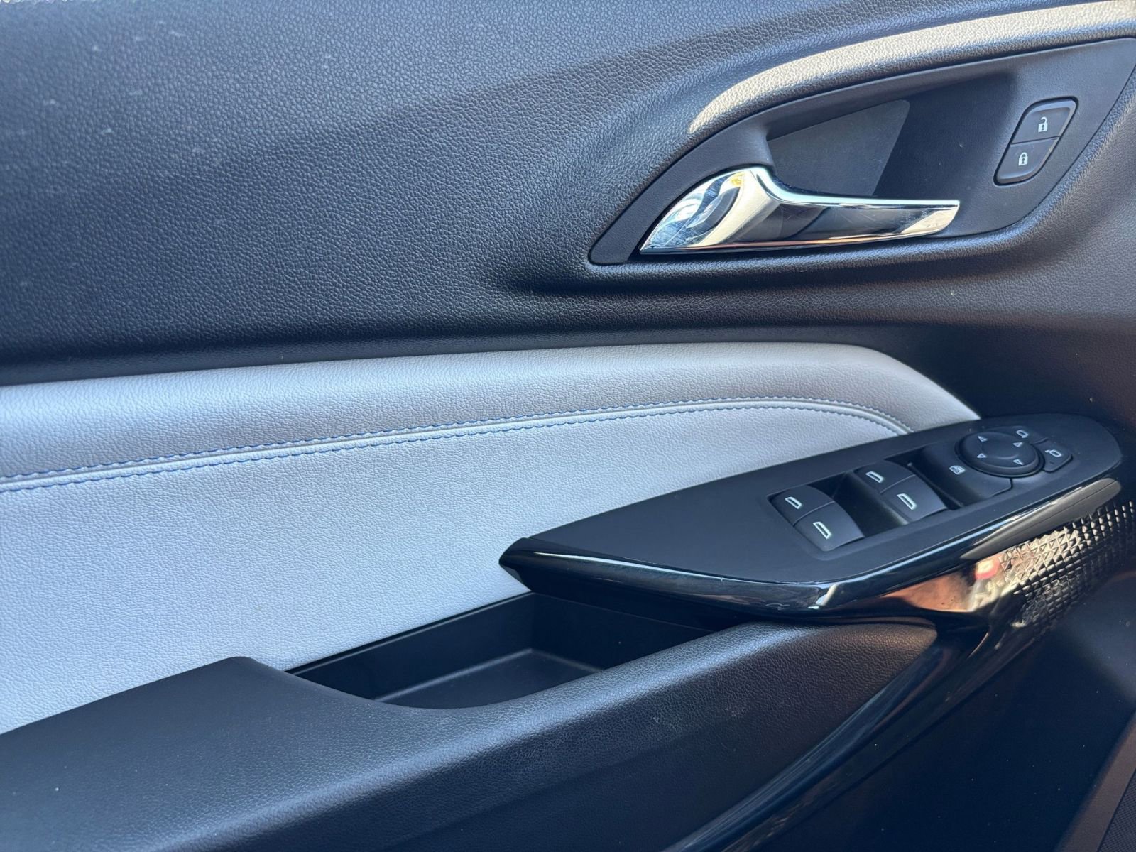 Thumbnail: 2025 Chevrolet Trax - 18