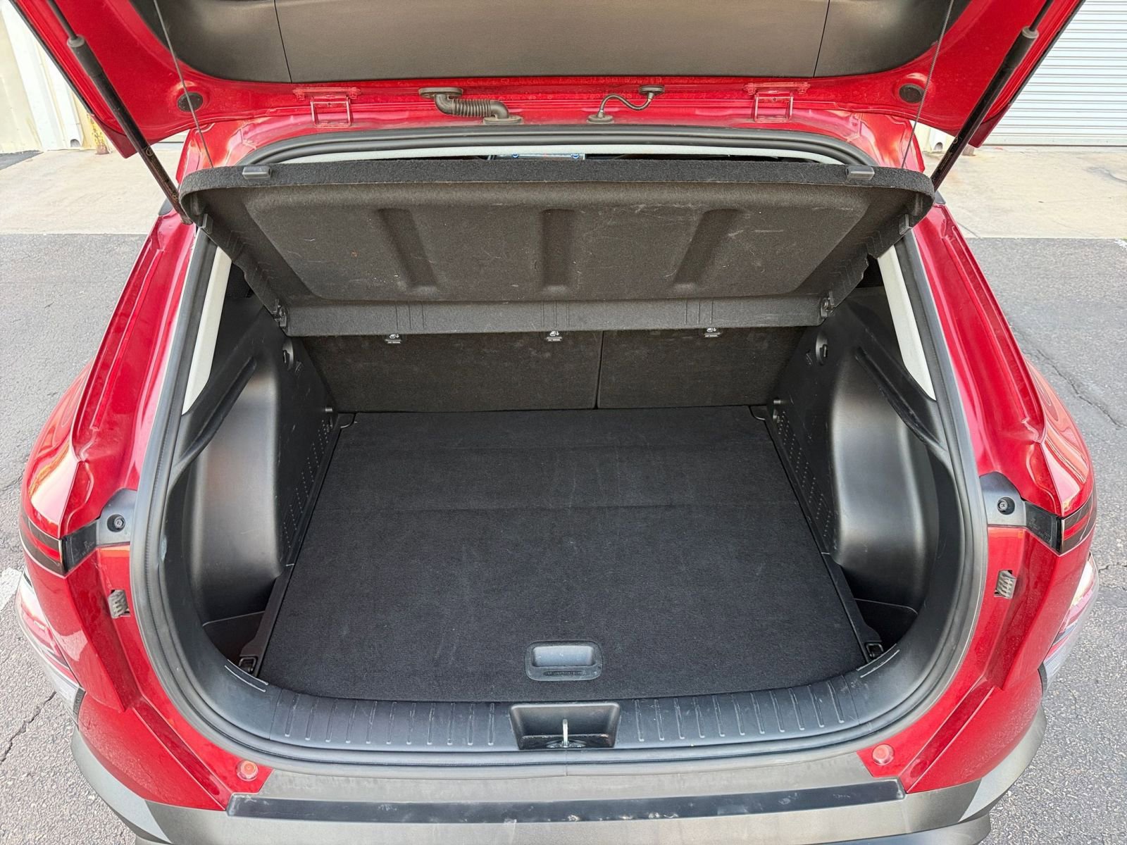 Thumbnail: 2025 Hyundai Kona - 31