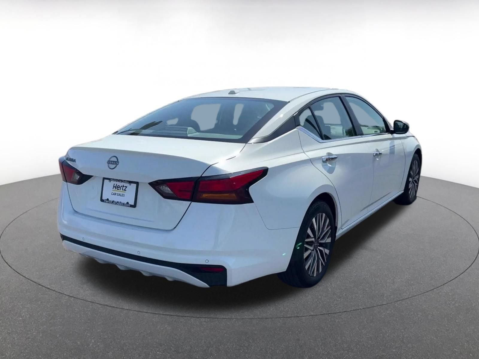 Thumbnail: 2025 Nissan Altima - 14