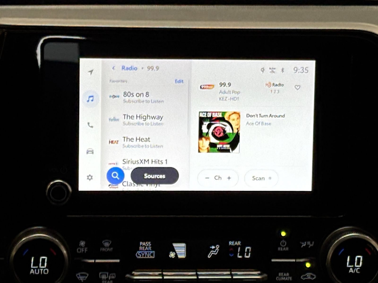 Thumbnail: 2026 Toyota Highlander - 19