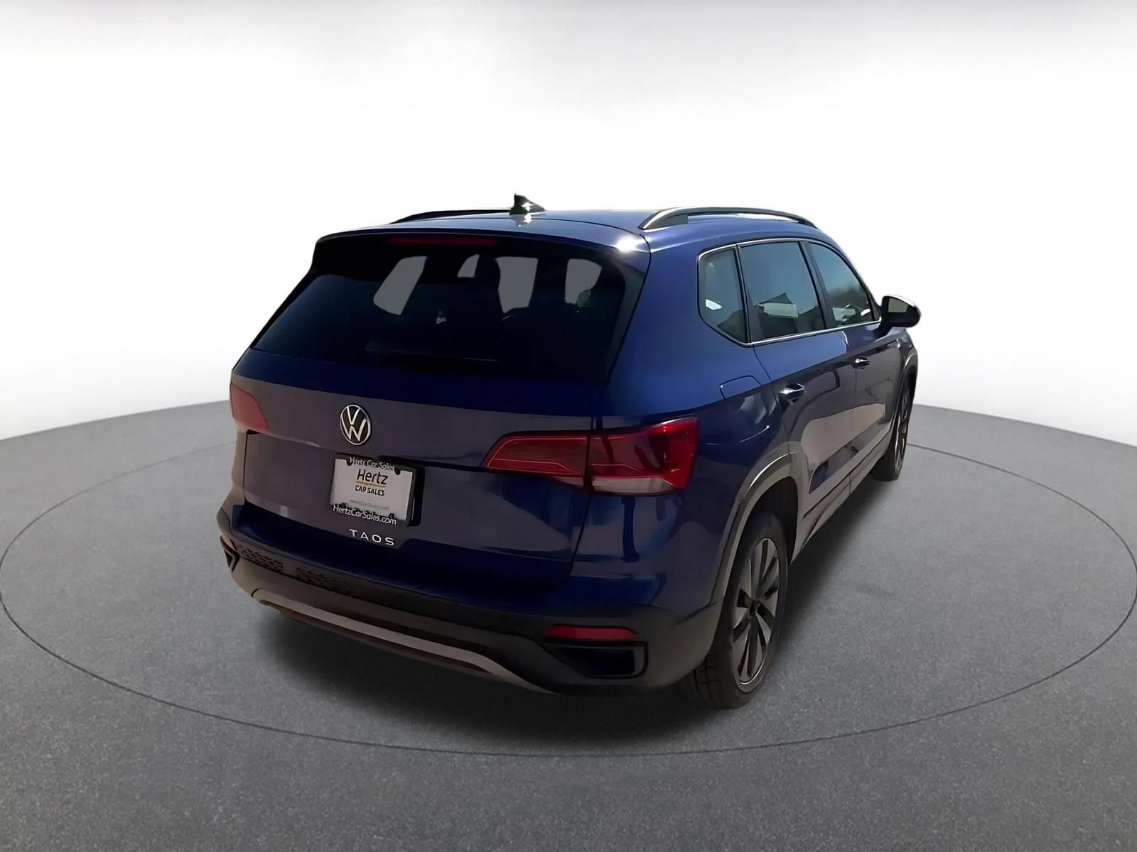 Thumbnail: 2023 Volkswagen Taos - 14