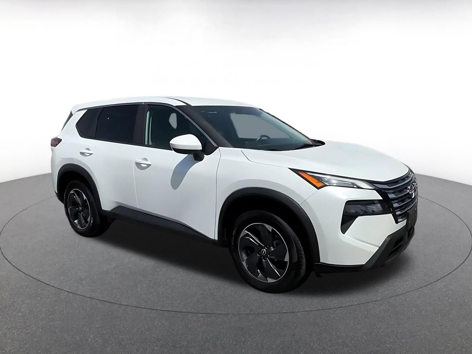 Thumbnail: 2025 Nissan Rogue - 2