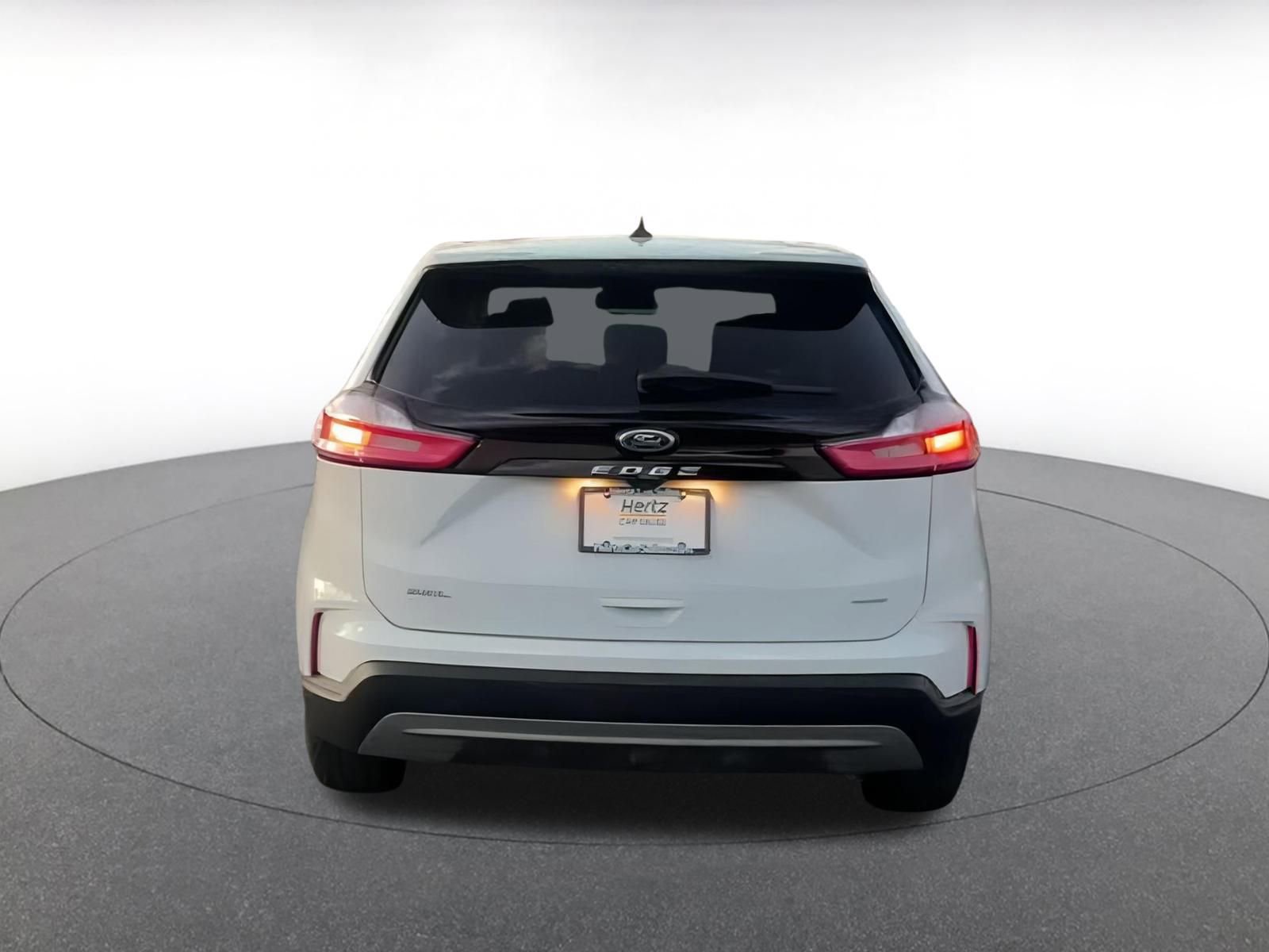 2024 Ford Edge SEL 12