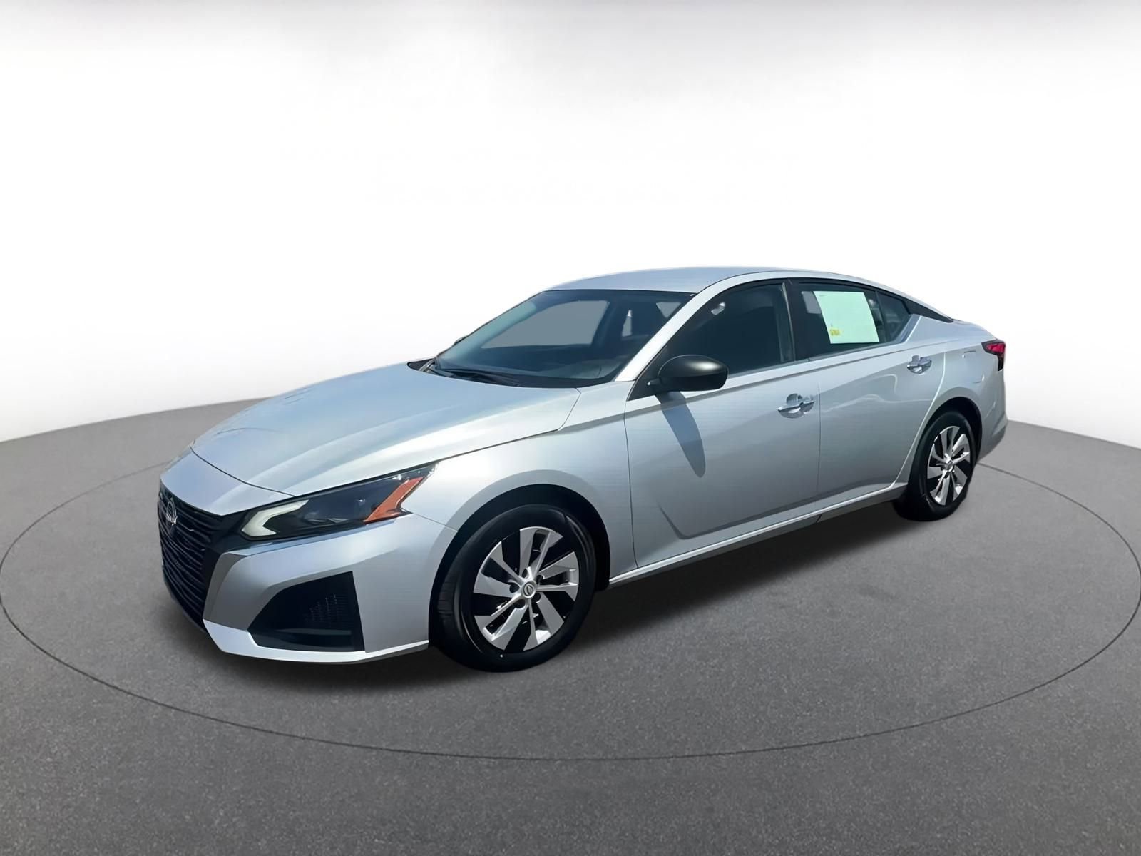 Thumbnail: 2024 Nissan Altima - 8