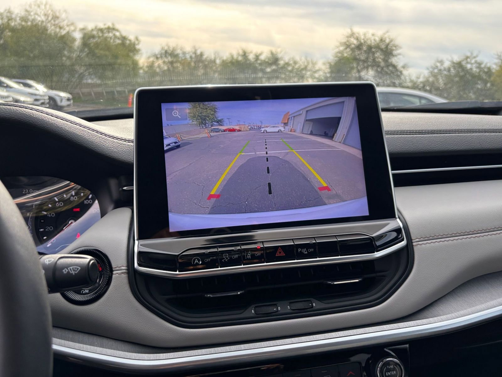 Thumbnail: 2025 Jeep Compass - 17