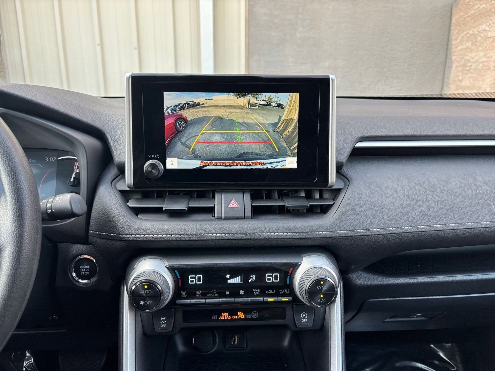 Thumbnail: 2025 Toyota RAV4 - 18