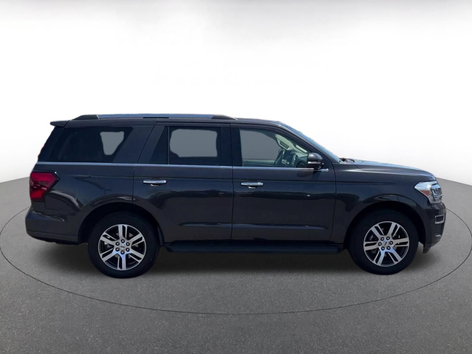 Thumbnail: 2024 Ford Expedition - 15