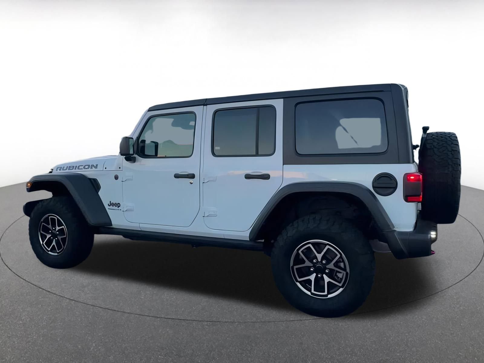 Thumbnail: 2025 Jeep Wrangler - 10