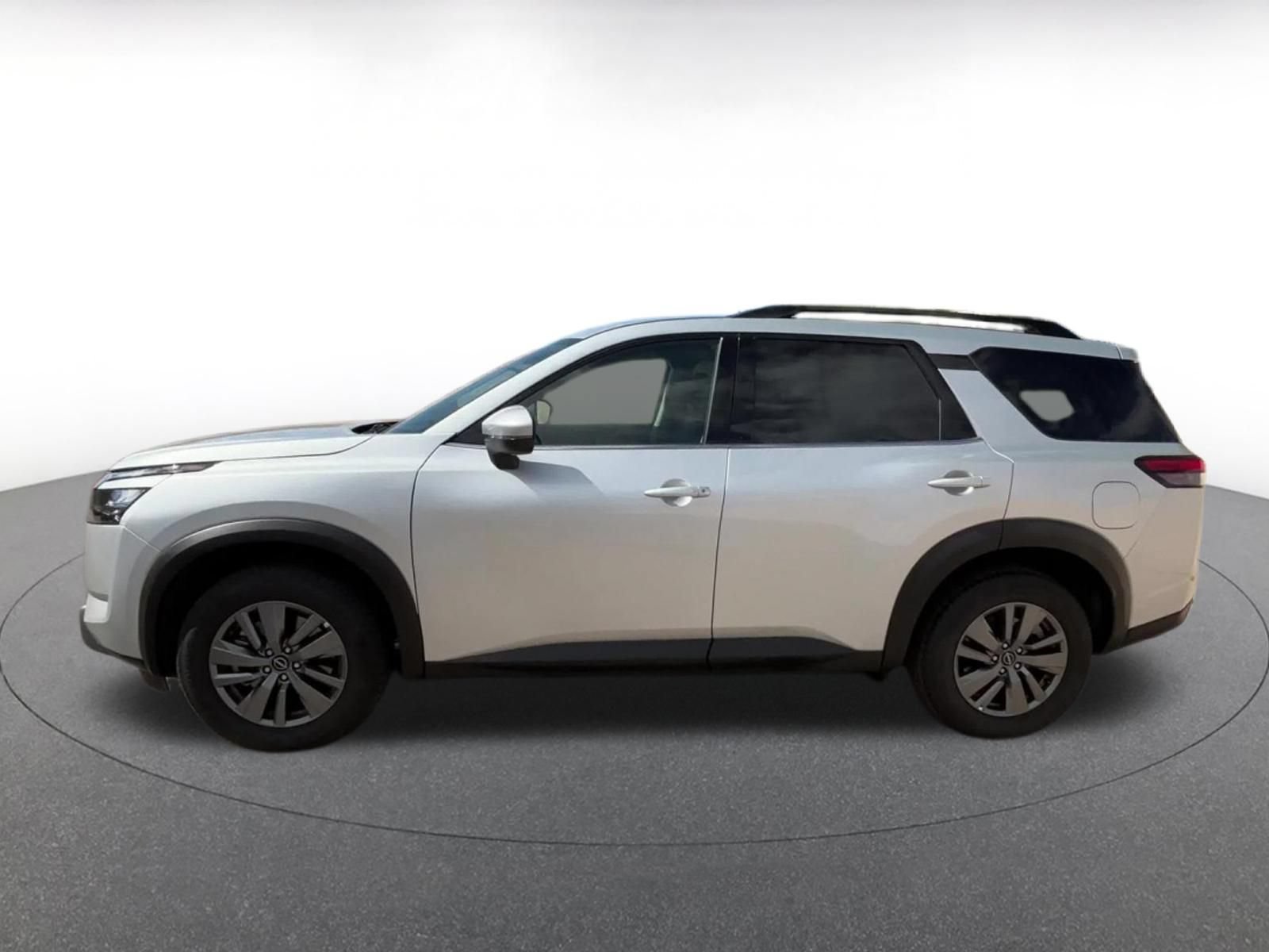 Thumbnail: 2025 Nissan Pathfinder - 9