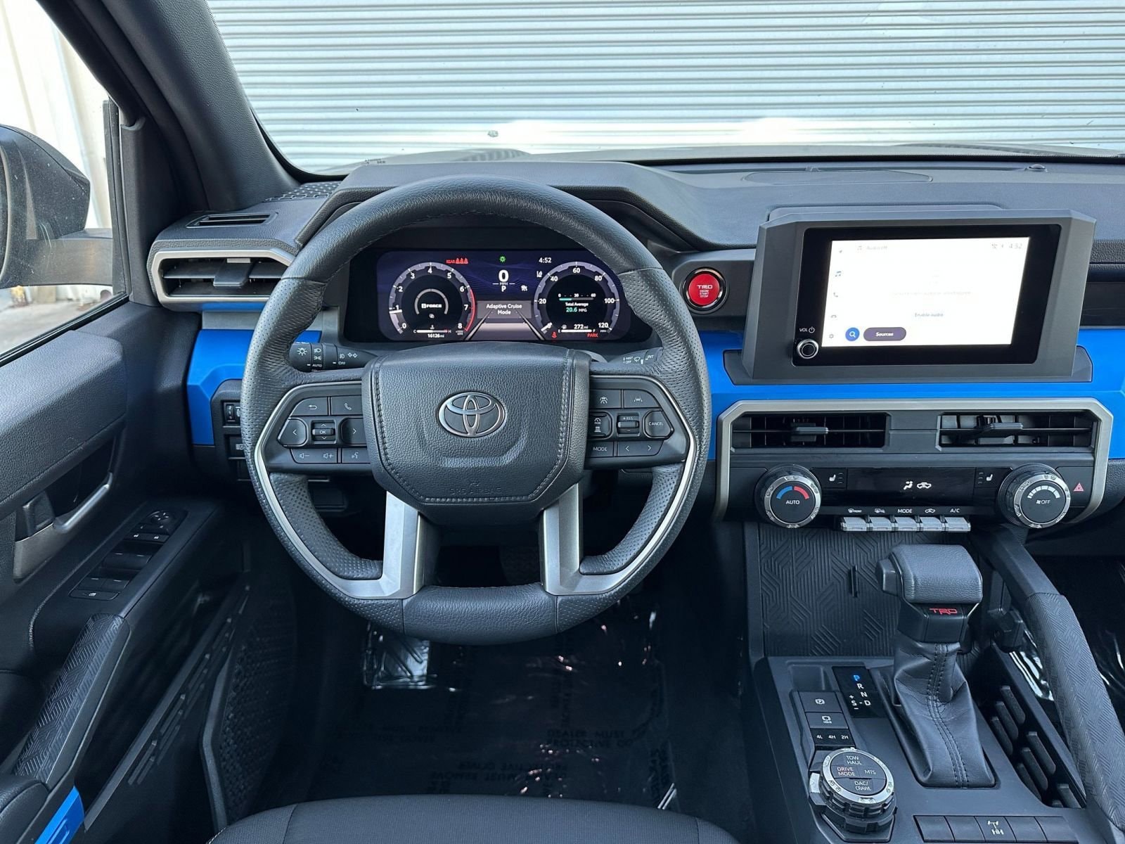 Thumbnail: 2025 Toyota Tacoma - 32