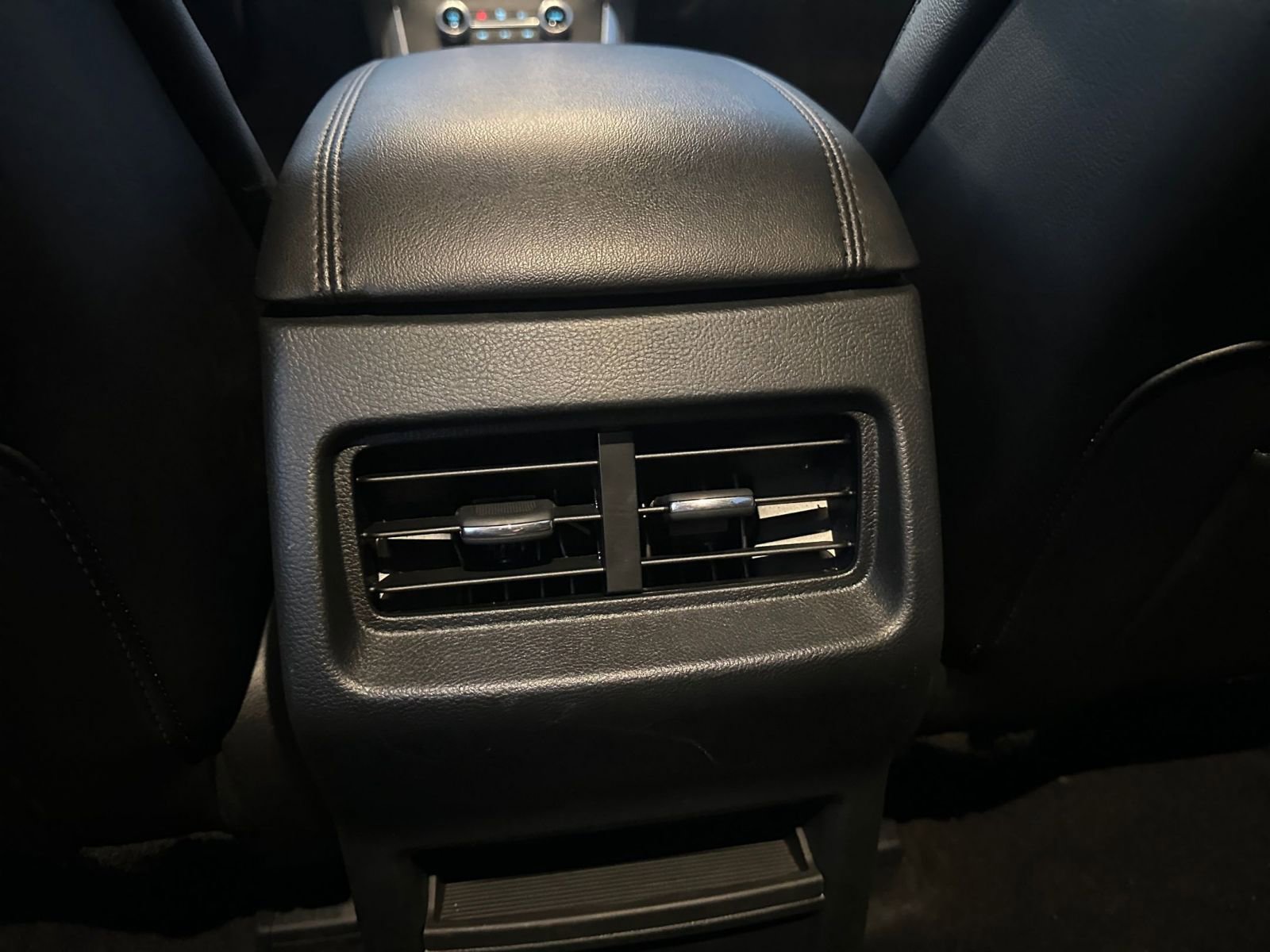 2024 Ford Edge SEL 25