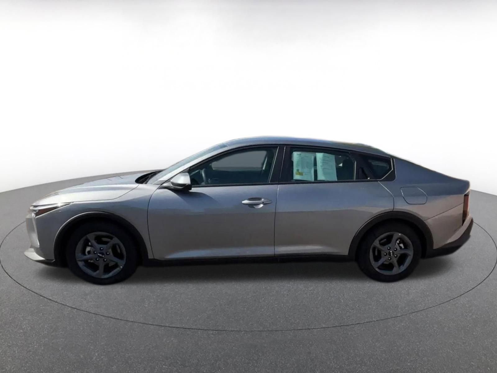 Thumbnail: 2025 Kia K4 - 9