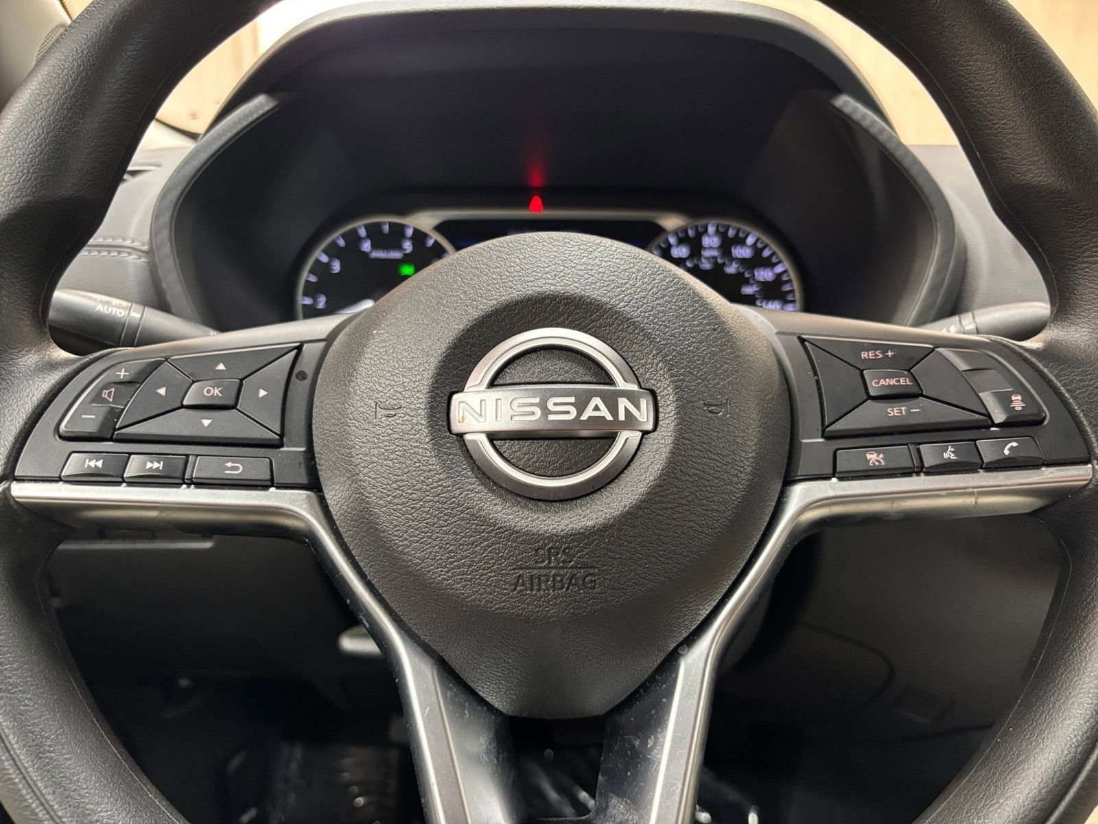 Thumbnail: 2025 Nissan Sentra - 25