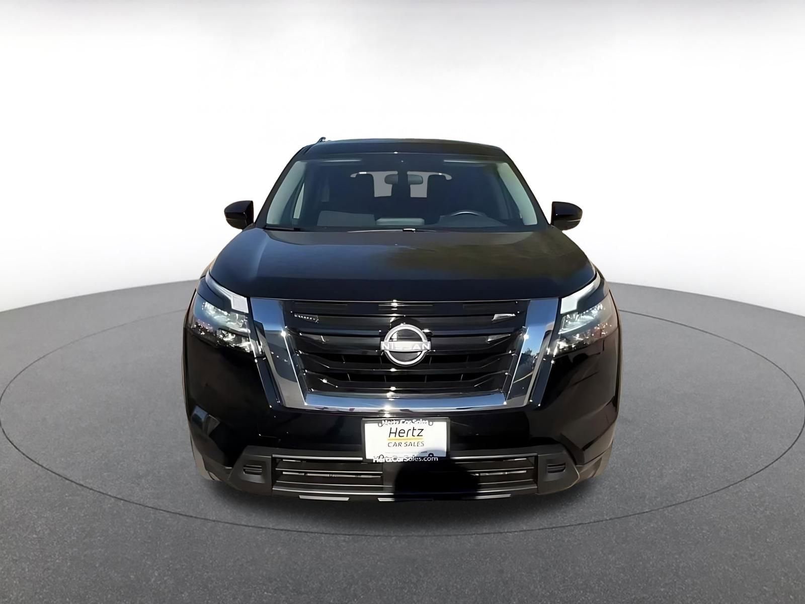 Thumbnail: 2025 Nissan Pathfinder - 4