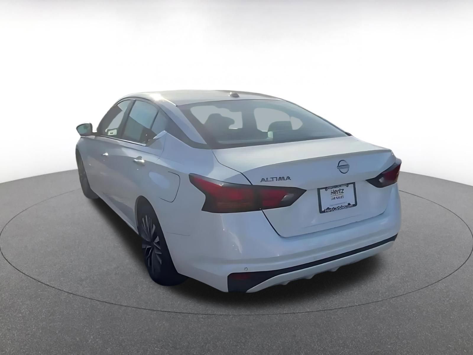 Thumbnail: 2025 Nissan Altima - 11